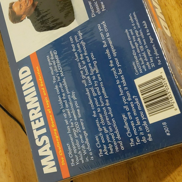 Vintage 1996 Mastermind Board Game Pressman New Sealed - Picture 3 of 4